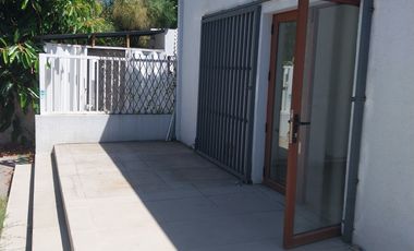 AMPLIA CASA  USO COMERCIAL GRAN UBICACION