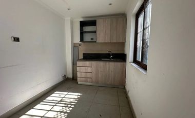 AMPLIA CASA  USO COMERCIAL GRAN UBICACION