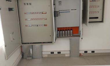 AMPLIA CASA  USO COMERCIAL GRAN UBICACION