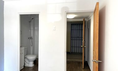 Oficina de 16 m2, 1 privado 1 baño, excelente ubicación