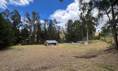 Terreno La Merced Cantón Quito 9.578,28 m2