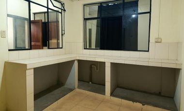 Casa Rentera en el Centro de la Ciudad de Cuenca