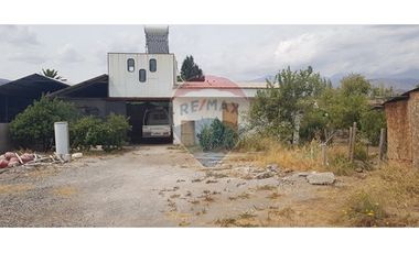 Propiedad Comercial a 1 cuadra de la Municipal