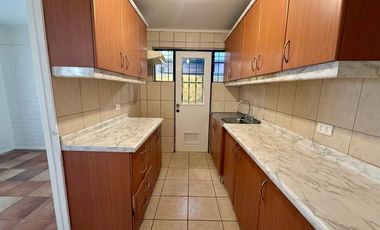 ARRIENDO Casa-La Viña 3D-2B-2E