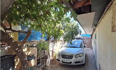 ¡Impresionante Terreno con casa en La Cisterna!