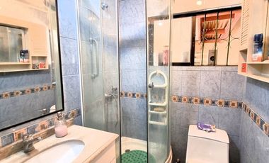 Amplia Casa de 3 pisos en La Florida!