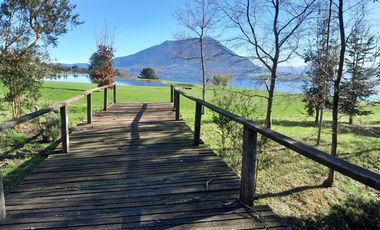 Hermosa Parcela Con casa de 3 D 2 B