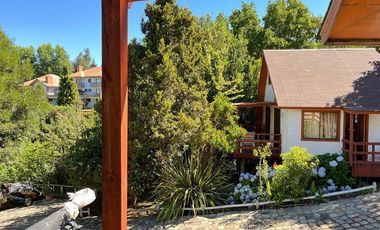 3 Casas con orilla Lago Colbún en 16.870 m2.