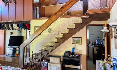 3 Casas con orilla Lago Colbún en 16.870 m2.