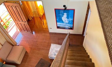 3 Casas con orilla Lago Colbún en 16.870 m2.