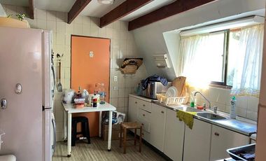 3 Casas con orilla Lago Colbún en 16.870 m2.