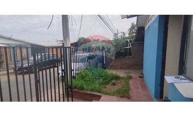 Casa con amplio terreno en excelente ubicación