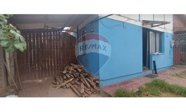 Casa con amplio terreno en excelente ubicación