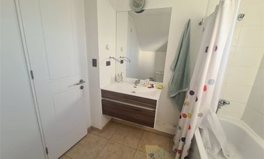 Casa en Arriendo en Loteo El Polo, Machalí