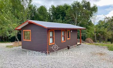 Cabaña full equipada en parcela con bosque y sendero privado