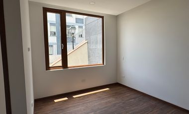 Renta departamento de 121m2 a estrenar en San Isidro - Vista Grande