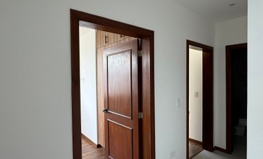 Renta departamento de 146m2 a estrenar en San Isidro - Vista Grande