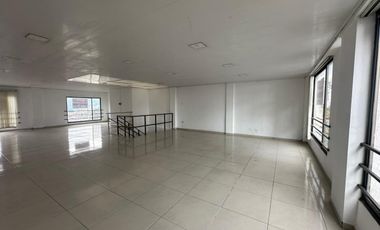 LOCAL EN ARRIENDO EN AV SANTANDER/MANIZALES