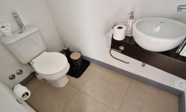 Departamento en alquiler con jardín en El Sendero, Nordelta