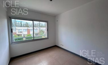 Departamento en alquiler con jardín en El Sendero, Nordelta