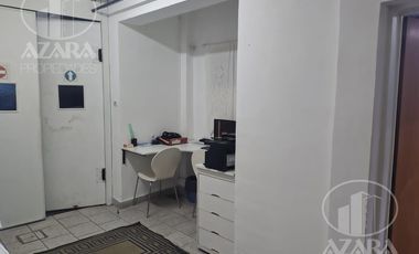 2 DEPOSITOS en 3 plantas sobre lote   DE  10  X  35 EN VENTA  ZONA  INDUSTRIAL