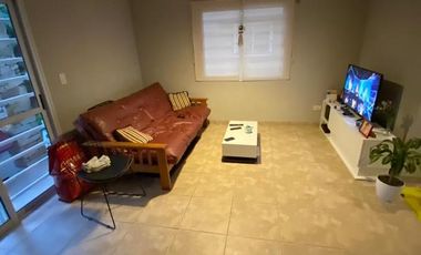 Duplex 3 ambientes excelente ubicación