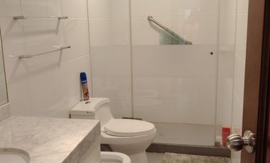 Venta de Duplex con cochera doble en Surco