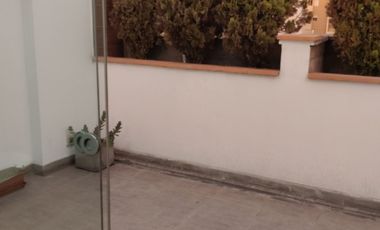 Venta de Duplex con cochera doble en Surco