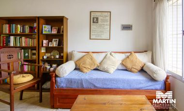 Dúplex en venta en Munro, 2 amb con cochera, patio y terraza