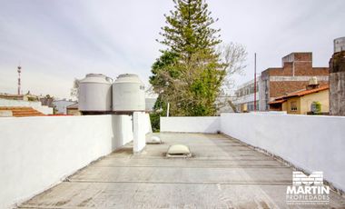 Dúplex en venta en Munro, 2 amb con cochera, patio y terraza