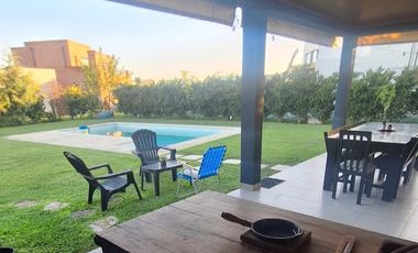 Casa en El Canton - Norte