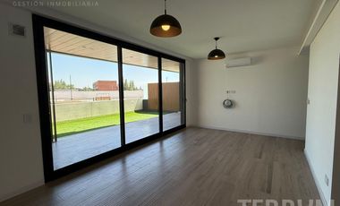 DEPARTAMENTO ALQUILER VIAVENTO en PLANTA BAJA CON JARDIN