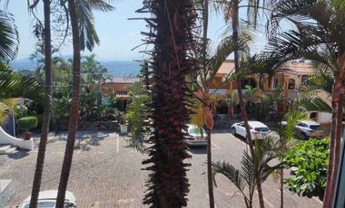 Departamento amueblado en renta en el Club de Tenis Burgos, Temixco, Morelos.