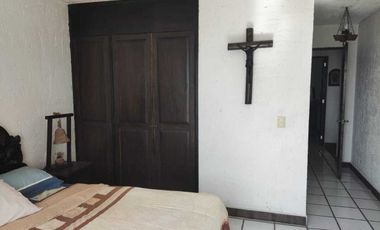 Departamento amueblado en renta en el Club de Tenis Burgos, Temixco, Morelos.