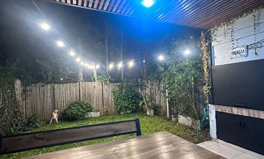 Triplex En Milberg Town con galería, patio y parrilla!