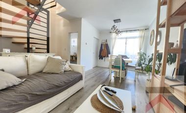 Triplex En Milberg Town con galería, patio y parrilla!