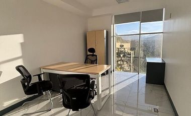 Oficina Renta, Novo Emerald Business and Health Center.