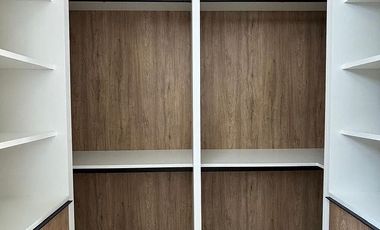 Departamento en Venta, Santa María Mazatla, 3 Recamaras