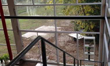 HERMOSA Casa de 320 m2/ Excelente vista al bosque/ Amenities/ Sup. 2500 m2/ Parque Las Naciones