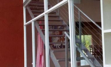 HERMOSA Casa de 320 m2/ Excelente vista al bosque/ Amenities/ Sup. 2500 m2/ Parque Las Naciones