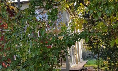 HERMOSA Casa de 320 m2/ Excelente vista al bosque/ Amenities/ Sup. 2500 m2/ Parque Las Naciones