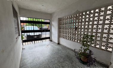 PH al frente de 3 ambientes con garage