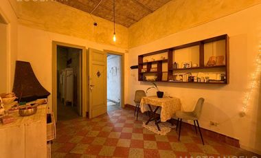 PH al frente de 3 ambientes con garage