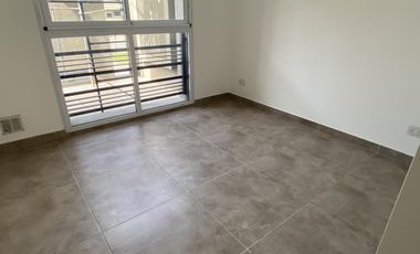 Venta, Departamento, 2 Ambientes, Villa Luzuriaga, Patio