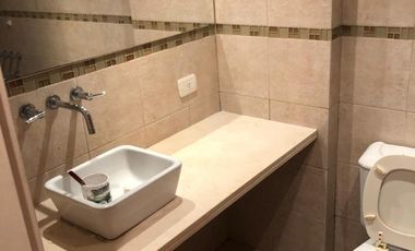 Departamento en venta con cochera en La Plata