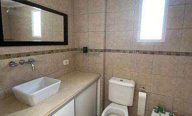 Departamento en venta con cochera en La Plata