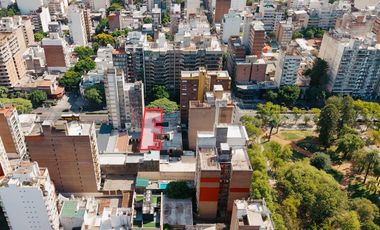 Oficina en venta barrio centro por calle pellegrini amplio luminoso categoria