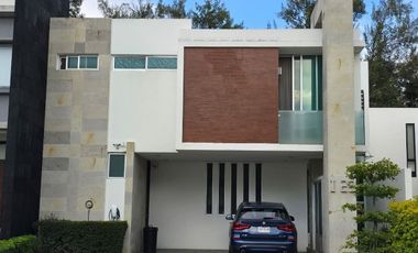 Residencia en Olivos