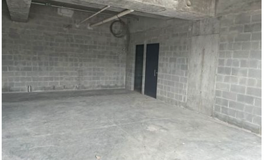 LOCAL EN VENTA CUMBRES CUARTO SECTOR