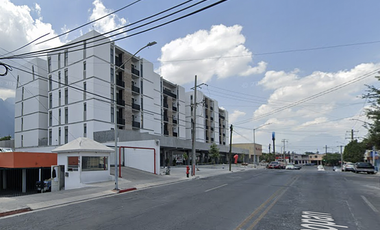 LOCAL EN VENTA CUMBRES CUARTO SECTOR